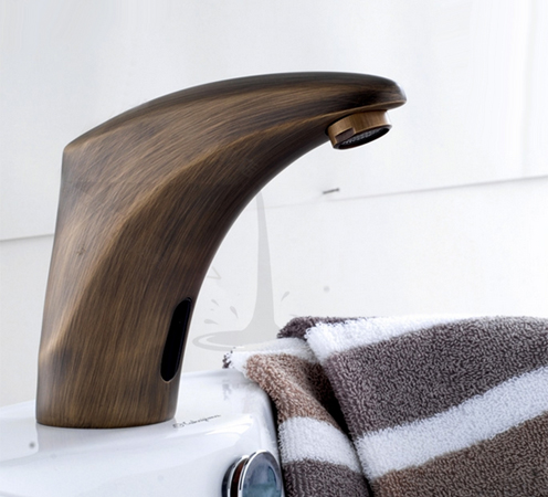 Бронзовые смесители в ванную для накладных раковин